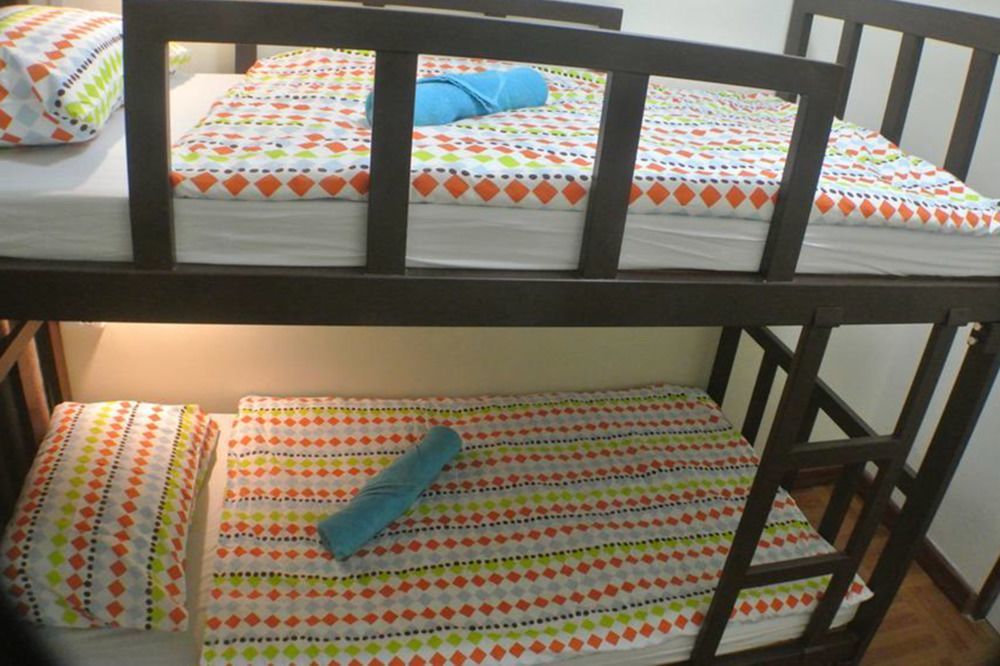 Bed Dee Time Hostel Bangkok Exterior foto