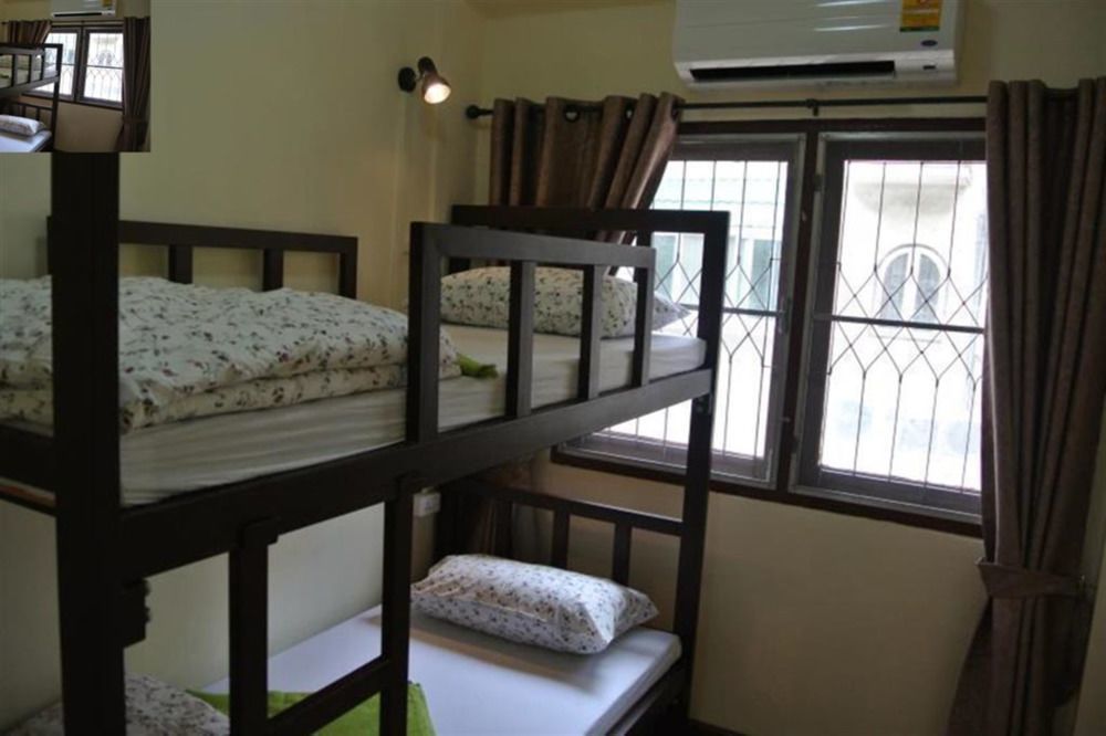 Bed Dee Time Hostel Bangkok Exterior foto