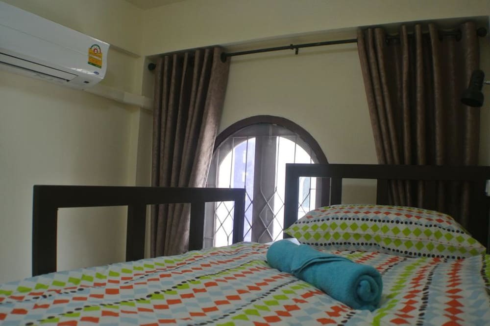 Bed Dee Time Hostel Bangkok Exterior foto